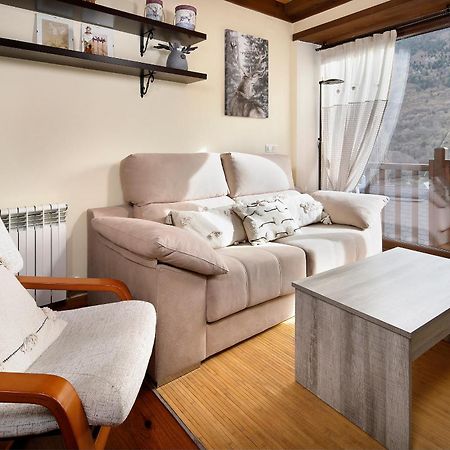 Apartamento La Santeta De Aran Vielha Exteriör bild